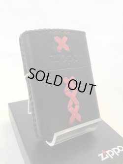 画像1: No.200 レザーシリーズZIPPO 牛革巻きブラック レッドクロス z-1730