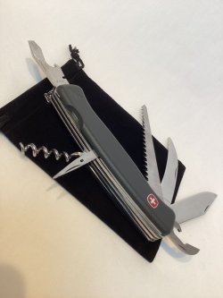 画像1: No.17708 スイス ウェンガー社製 RANGER KNIFE レンジャーナイフ ロック付き k-063