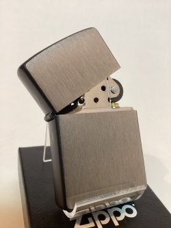 画像2: No.200 ヴィンテージZIPPO 2009年製 ブラッシュクローム & ブラックマット コンビ z-6609