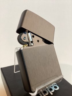 画像3: No.200 ヴィンテージZIPPO 2009年製 ブラッシュクローム & ブラックマット コンビ z-6609