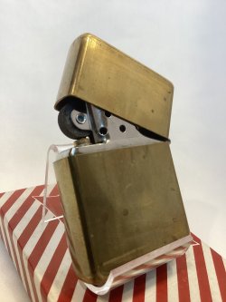 画像3: No.230 ヴィンテージZIPPO 1995年製 ANTIQUE BRASS アンティークブラス PLANE プレーン z-6721