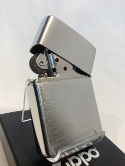 画像3: No.200 ヴィンテージZIPPO 2001年製 BRUSHED CHROME ブラッシュクローム LAUREL(ローレル) 月桂樹 z-6755