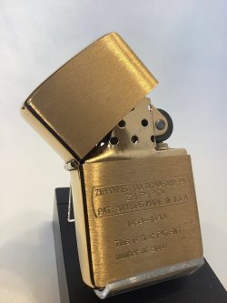 画像2: No.204 ヴィンテージZIPPO 1983年製 BRUSHED SOLID BRASS ブラッシュソリッドブラス BOTTOM STAMP ボトムスタンプ z-6831