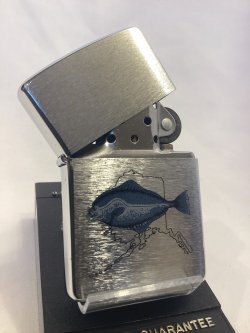 画像2: No.200 ヴィンテージZIPPO 1993年製 BRUSHED CHROME ブラッシュクローム ALASKAN FISH HALIBUT アラスカンフィッシュ ハリバット(オヒョウ) z-6875