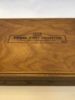 画像5: ZIPPO GOODS ZIPPO STORY COLLECTION 木製ディスプレイ 8個入り z-4587