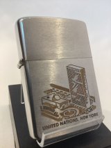 画像: No.200 USED ZIPPO 1972年製 UNITED NATIONS NEW YORK ユナイテッド ネーション ニューヨーク z-5820