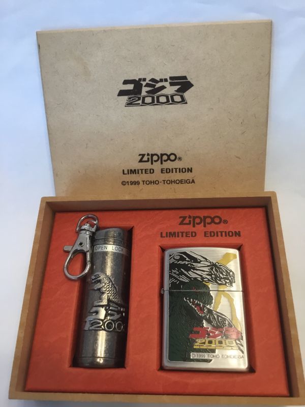 評判はZippo ゴジラ2000 銀みがき　携帯灰皿付 限定　99年 喫煙具・ライター