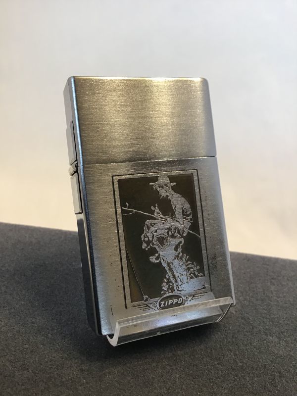 No.1932 ファーストレプリカZIPPO ブラッシュクローム ボーイ z-1104 - BRADFORD TOKYOオンラインショップ