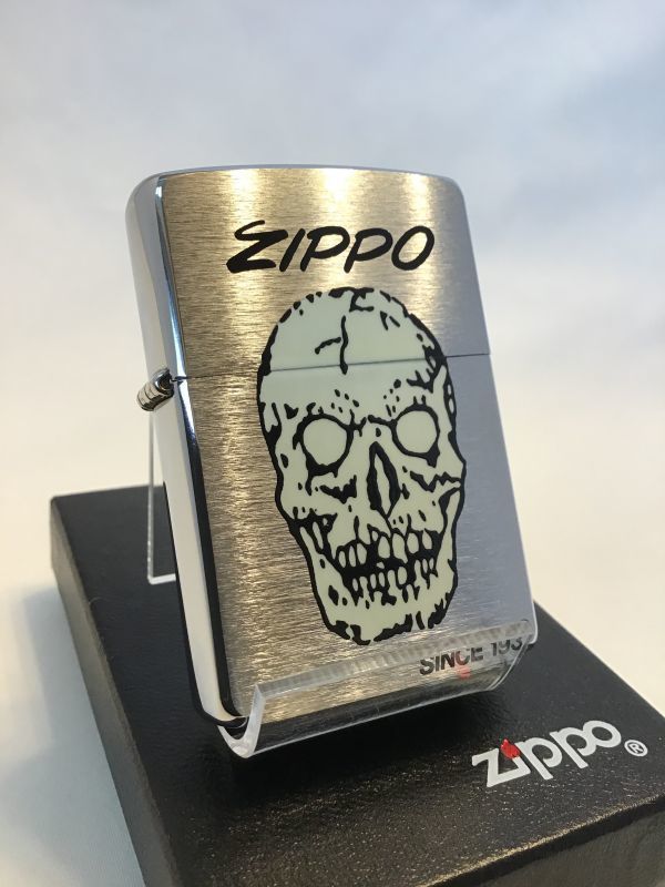 画像1: No.200 ヴィンテージZIPPO 2004年製 SKULL スカル z-2895