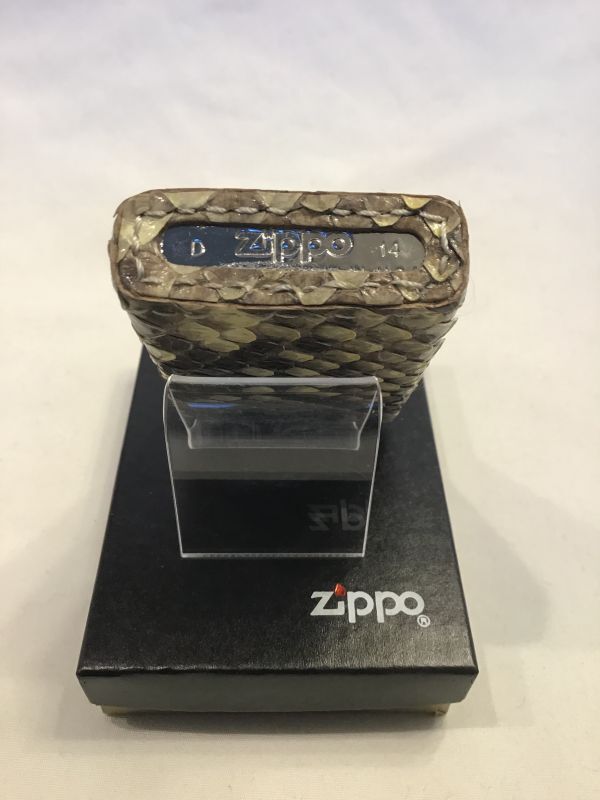 画像4: No.200 レザーシリーズZIPPO ホワイトパイソン革巻き z-1406