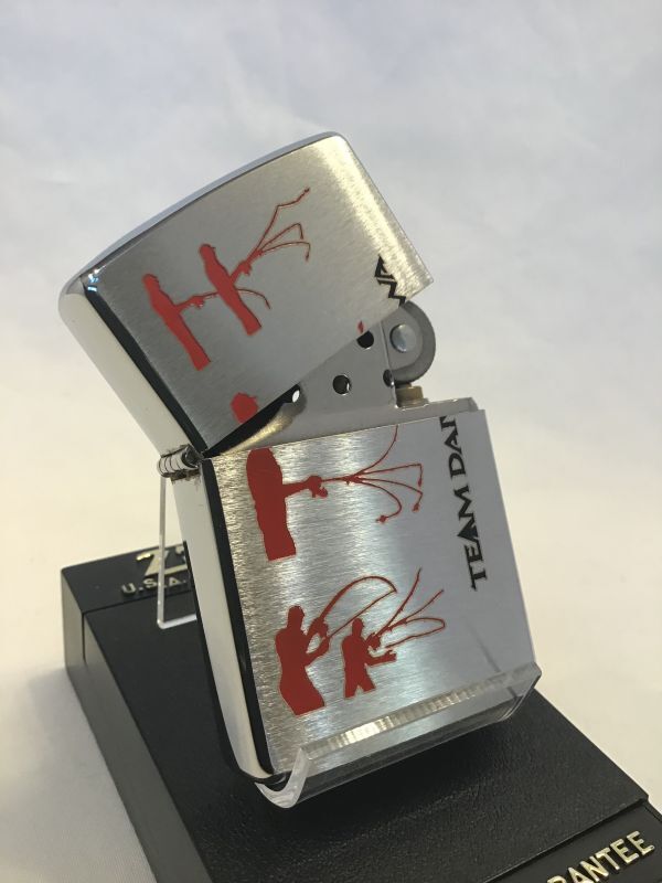 画像2: No.200 ヴィンテージZIPPO 1998年製 TEAM DAIWA チーム・ダイワ フライフィッシンググループ z-1198