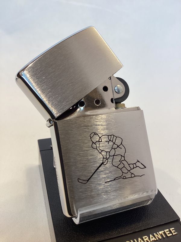 画像2: No.200 スポーツシリーズZIPPO ICE HOCKEY PLAYER アイスホッケープレイヤー z-5214