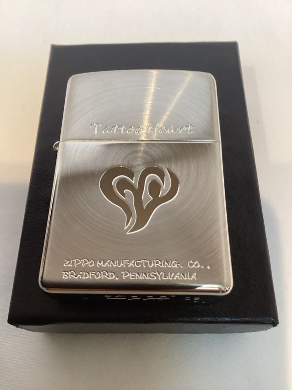 画像5: No.200 ヴィンテージZIPPO 2005年製  SILVER SPIN シルバースピン TATTOO HEART タトゥーハート z-5898