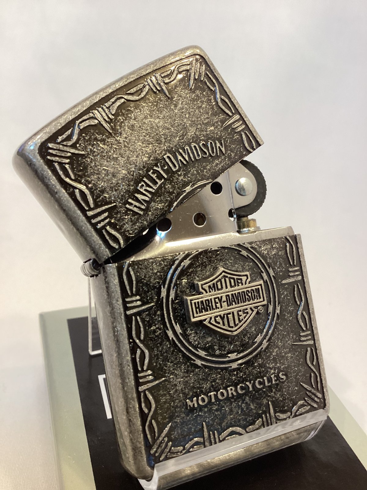 画像2: No.200 バイクシリーズZIPPO HARLEY DIVISION ハーレー・ダビッドソン BAR&SHIELD バー&シールド メタル z-6171