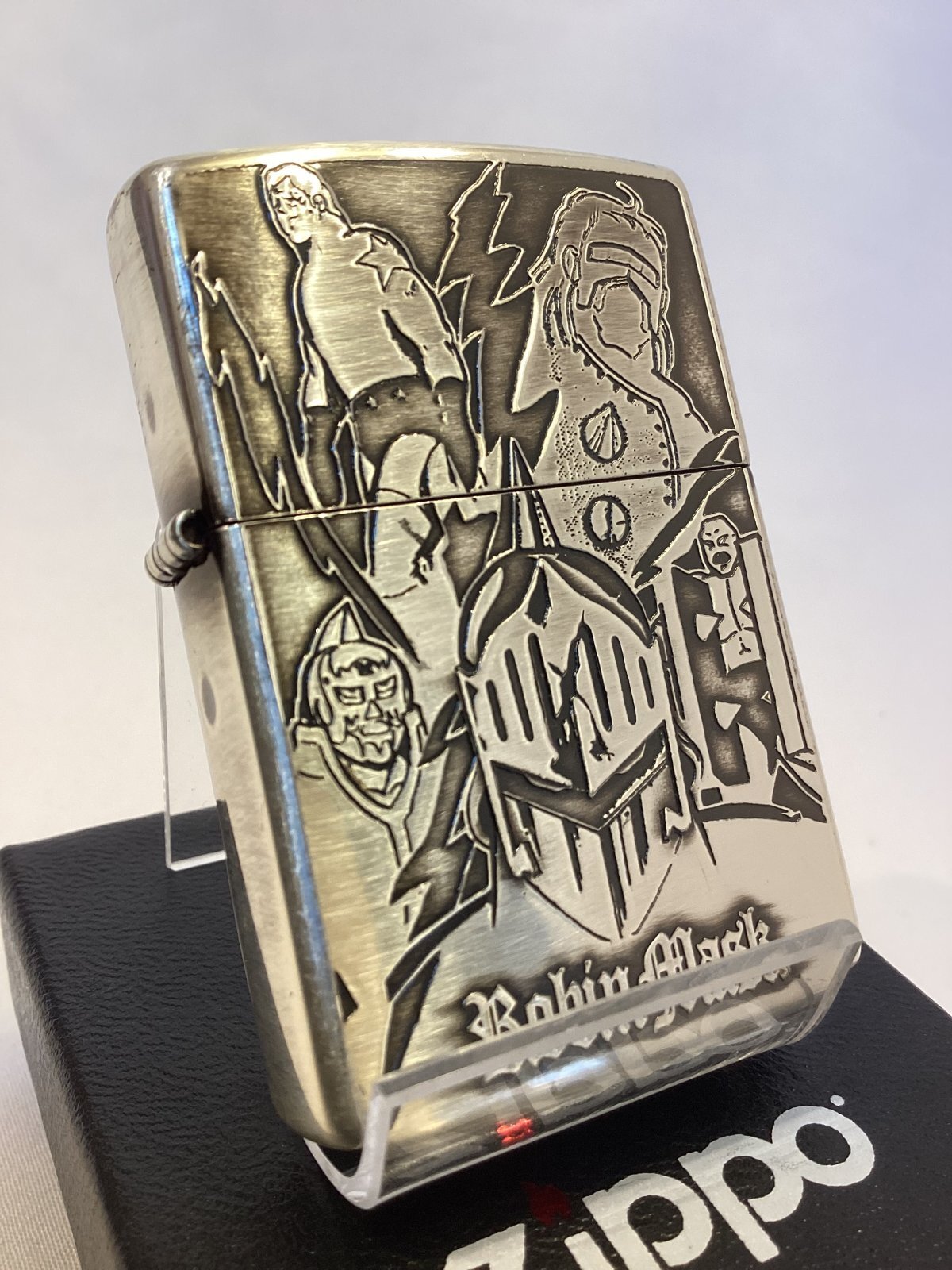 画像1: No.200 USED ZIPPO 2017年製 ROBIN MASK ロビンマスク z-6198