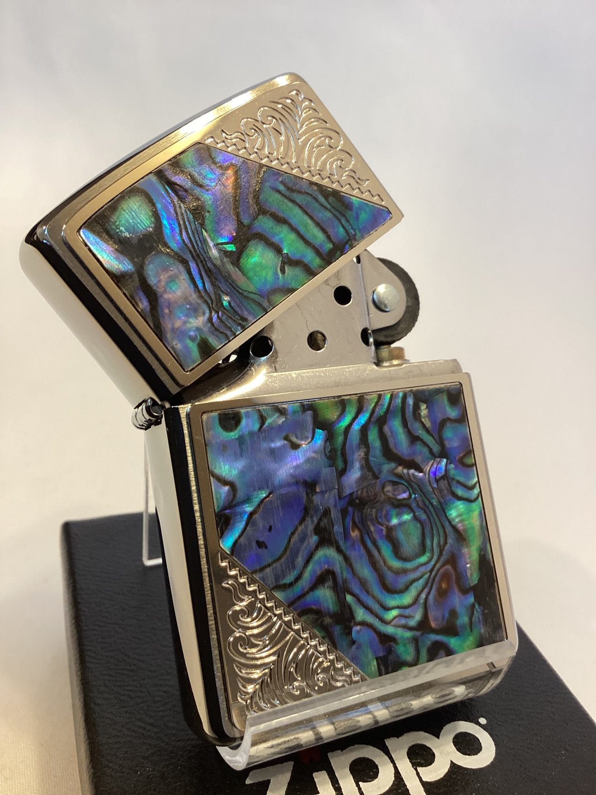 画像2: No.200 推奨品ZIPPO BRUSHED CHROME ブラッシュクローム 天然シェル シルバープレート貼り z-6210