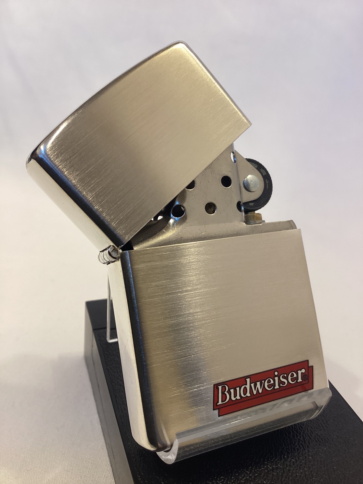 画像2: No.200 バドワイザーシリーズZIPPO SILVER SATIN シルバーサテン BUDWEISER バドワイザーロゴ z-6281