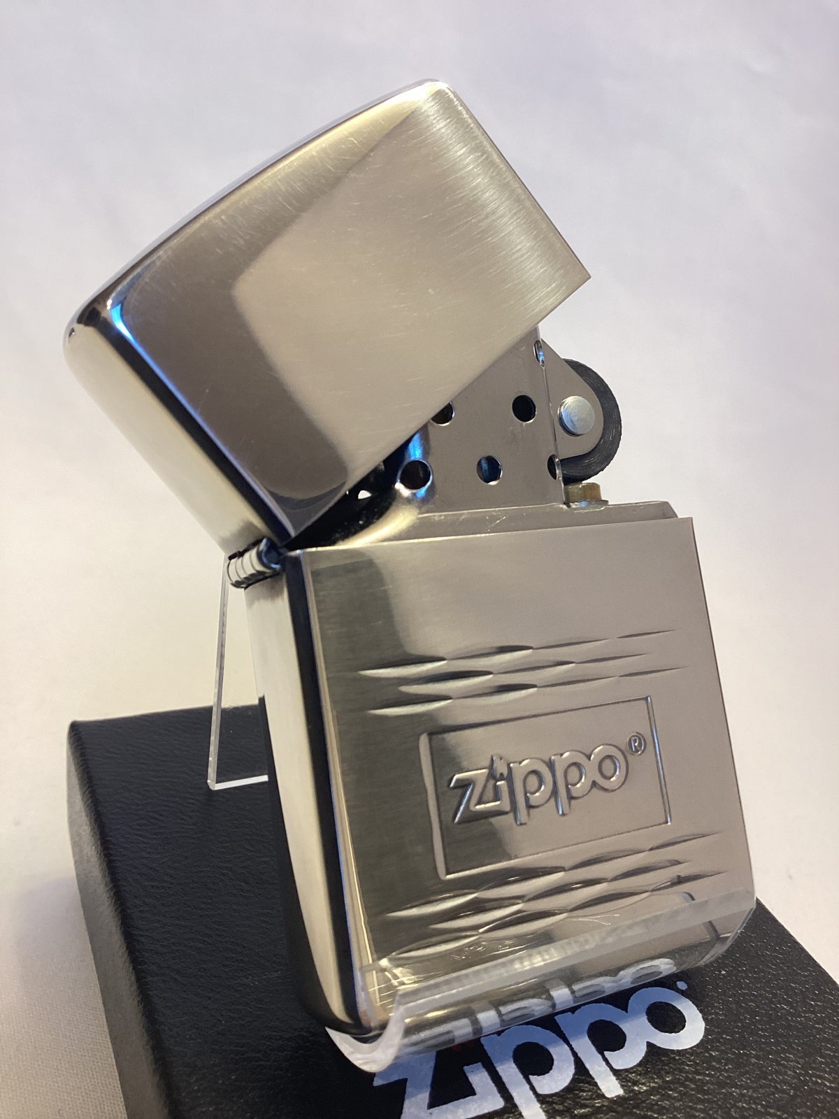 画像2: No.200 ヴィンテージZIPPO 2002年製 SILVER MIRROR シルバーミラー ZIPPO LOGO ジッポーロゴ z-6285