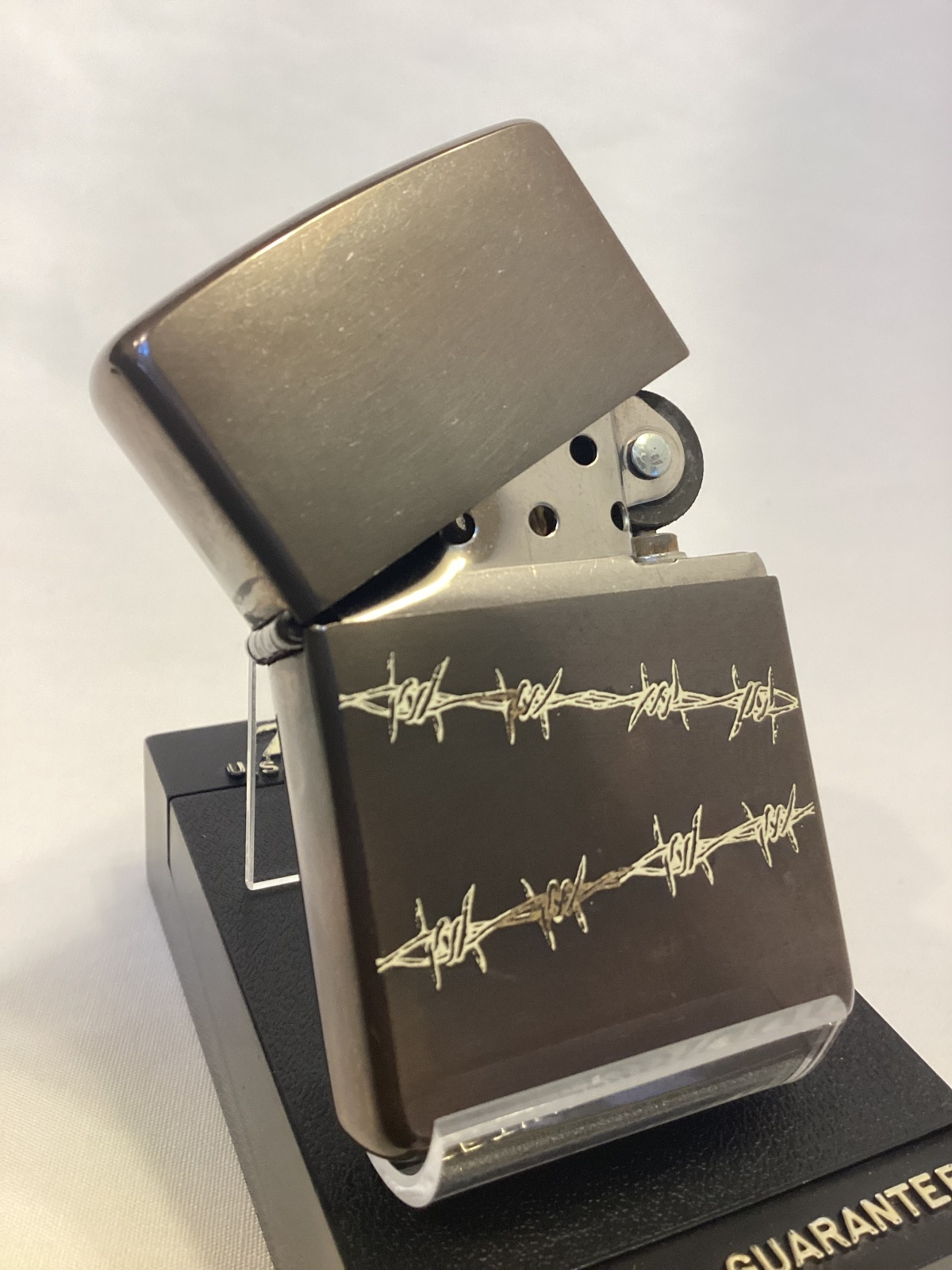 画像2: No.200 アンティークシリーズZIPPO ANTIQUE BARBED WIRE アンティーク バーブワイヤー 有刺鉄線 z-6398