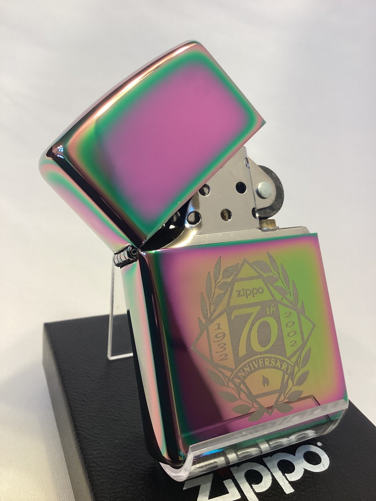 画像2: No.151 記念・限定品 SPECTRUM スペクトラム ZIPPO社創立70周年記念ZIPPO z-6409