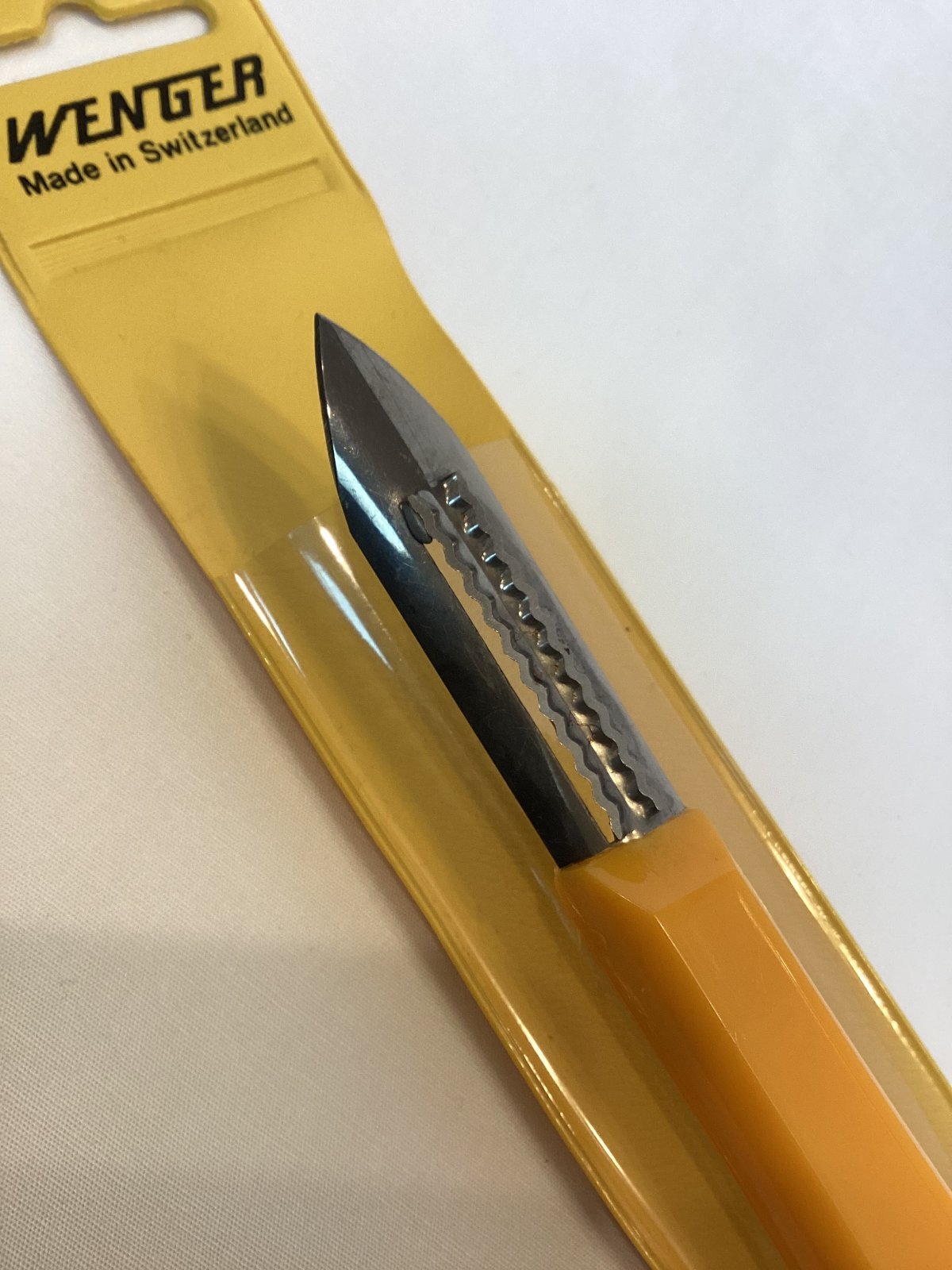 画像3: No.391138 スイス🇨🇭ウェンガー社製 PEELER ピーラー YELLOW イエロー WENGERINOX ロゴ入り k-074
