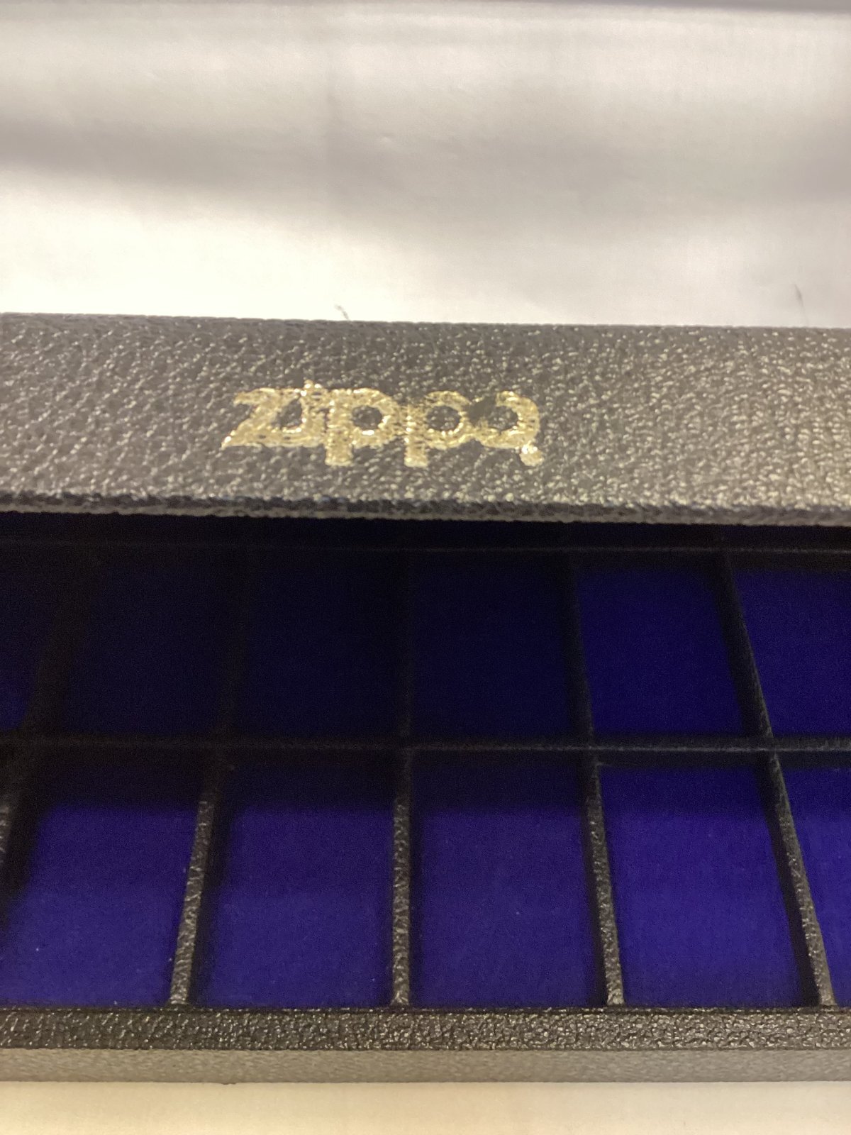 画像3: ZIPPO GOODS アメリカZIPPO社製 セールスマンケース 24個入れ z-6582