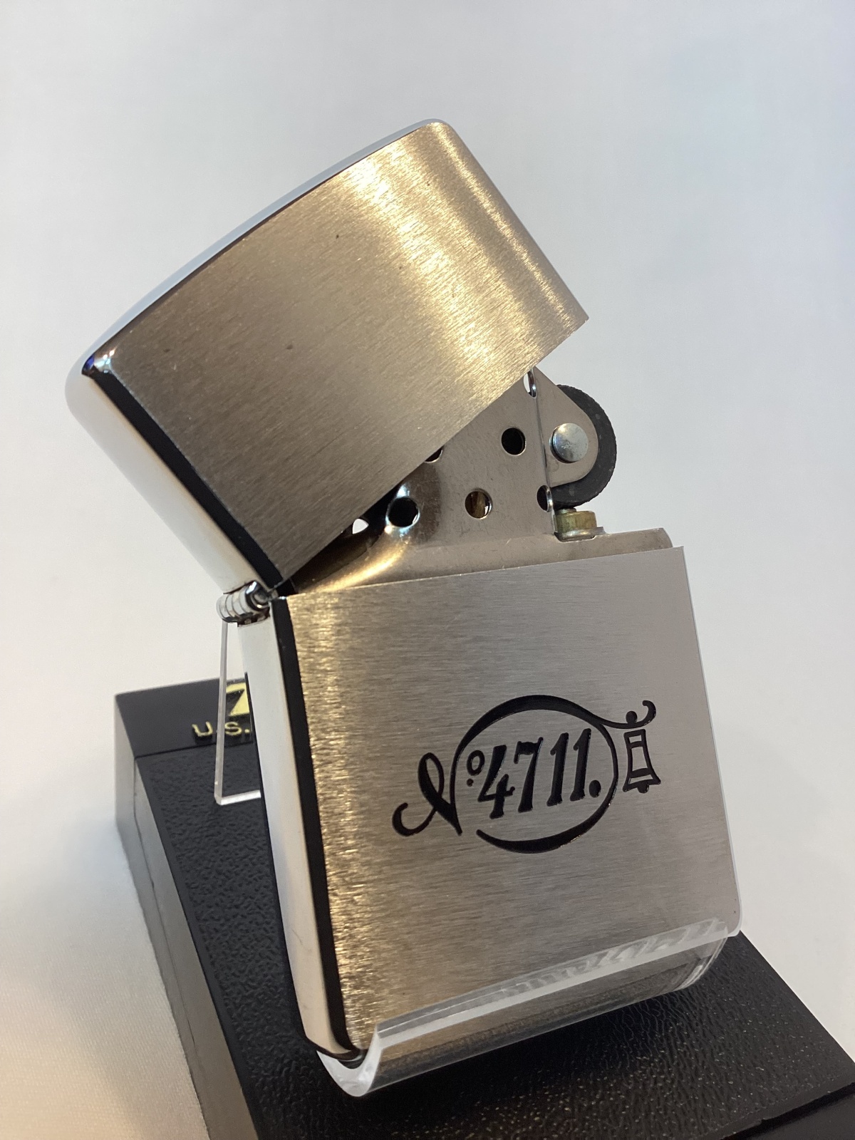 画像2: No.200 USED ZIPPO BRUSHED CHROME ブラッシュクローム 4711 フォーセブンイレブン z-6706