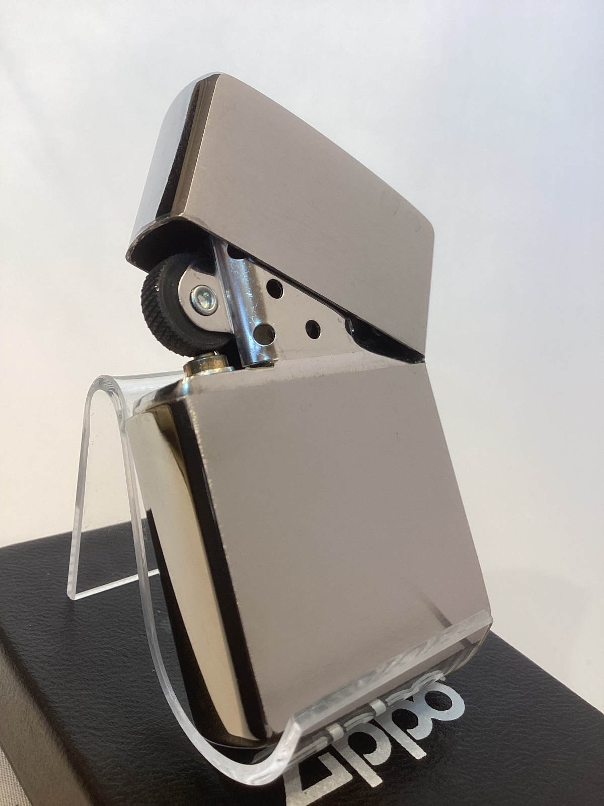 画像3: No.200 WINDY RED ZIPPO ウィンディ レッド BRUSHED CHROME ブラッシュクローム z-6780