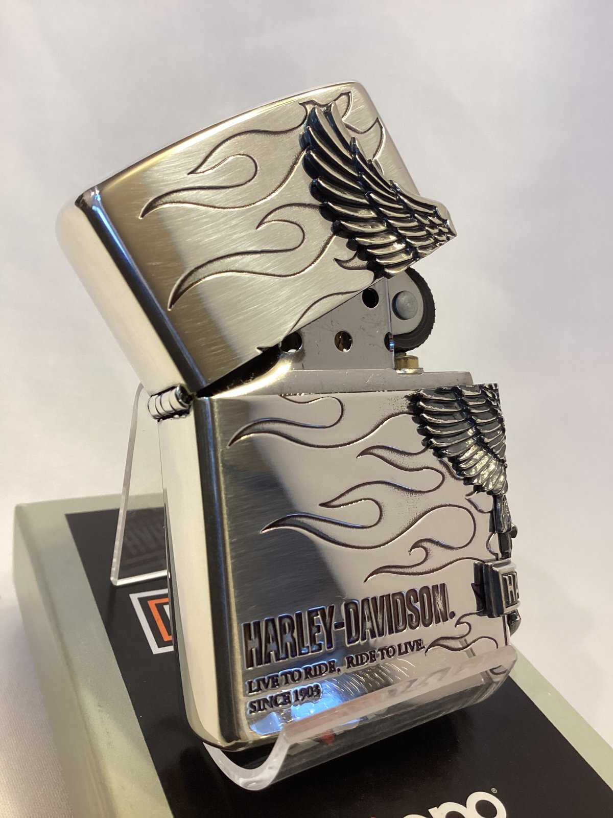 画像2: No.200 HARLAY DIVIDSON ZIPPO ハーレー・ダビッドソン SILVER MIRROR IBUSHI シルバーミラーイブシ SIDE EAGLE METAL サイドイーグルメタル z-6785