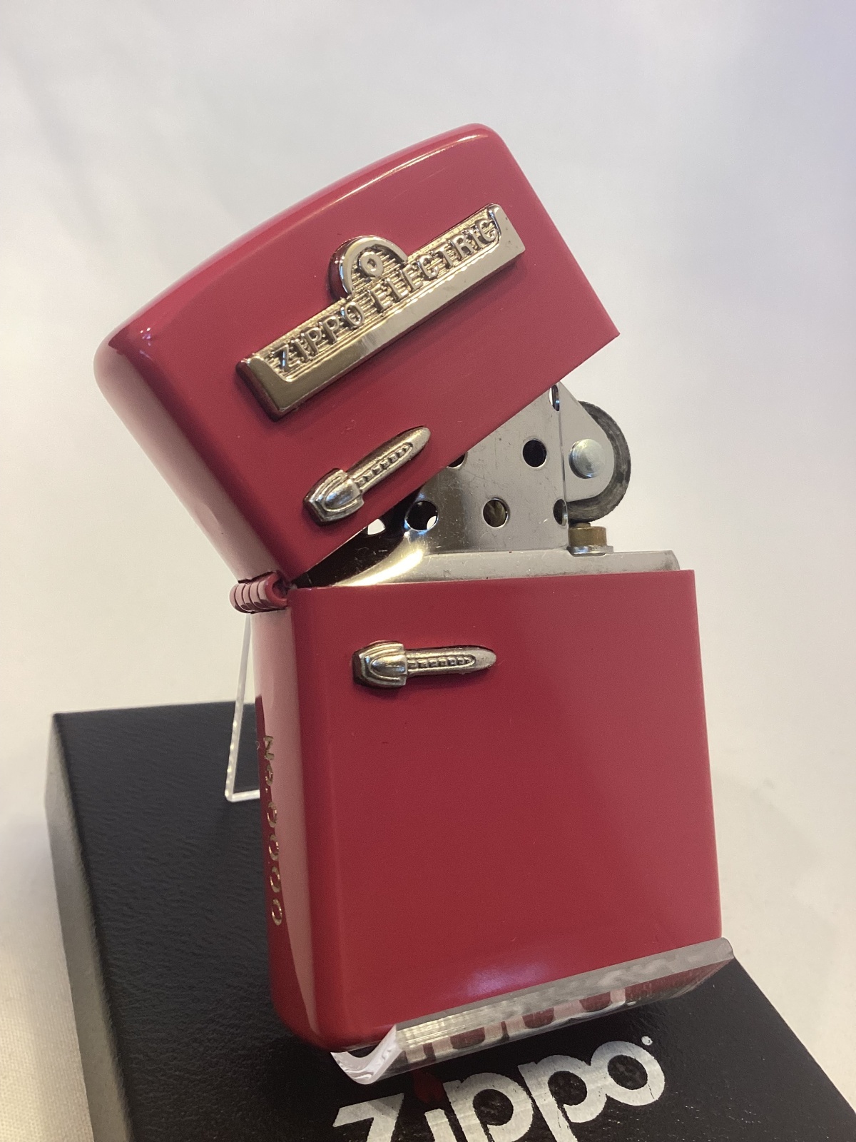 画像2: No.200 トライアルZIPPO ROSE RED LACQUER ローズレッドラッカー シリアルNo.0000 RETRO REFRIGERATOR レトロ 冷蔵庫 z-6845