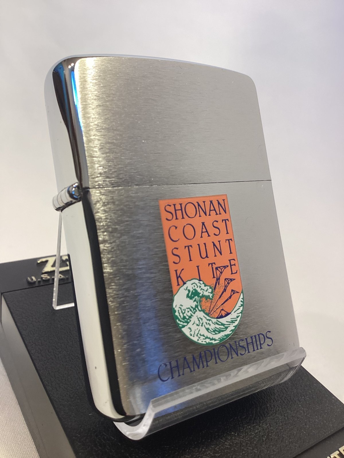 画像1: No.200 ヴィンテージZIPPO 1989年製 BRUSHED CHROME ブラッシュクローム 湘南コーストスタントカイトチャンピオンシップス z-6860